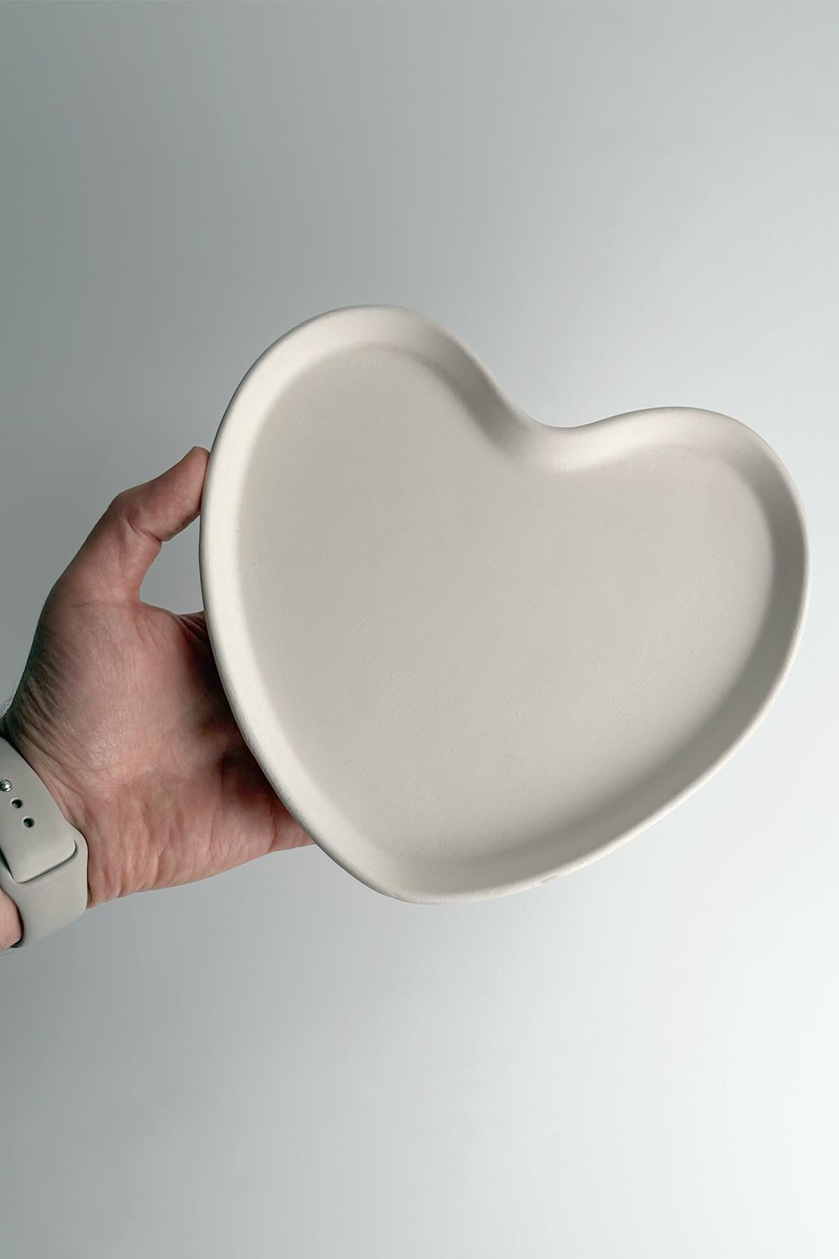 Refsan Heart Shaped Plate Ceramic Biscuit